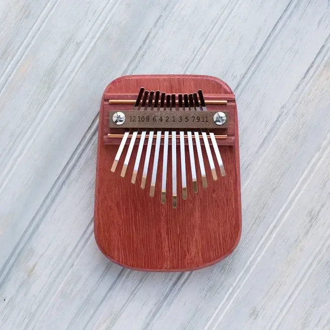 Thumb Pianos by Mountain Melodies