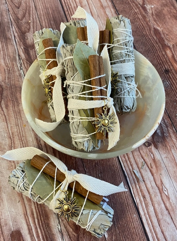 Smudge Bundles by Oakwind Hollow
