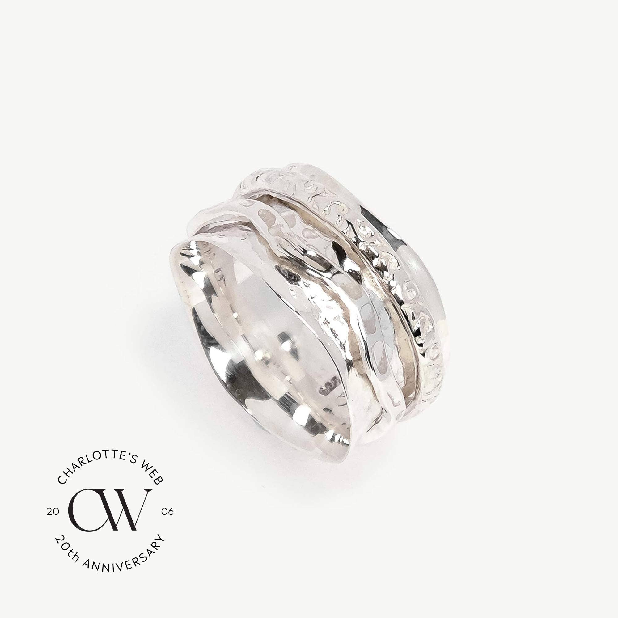 Aura Zen Spinning Ring