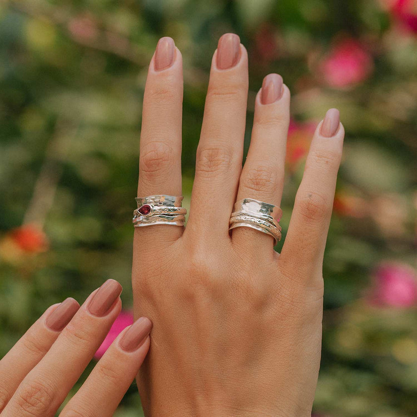 Aura Zen Spinning Ring