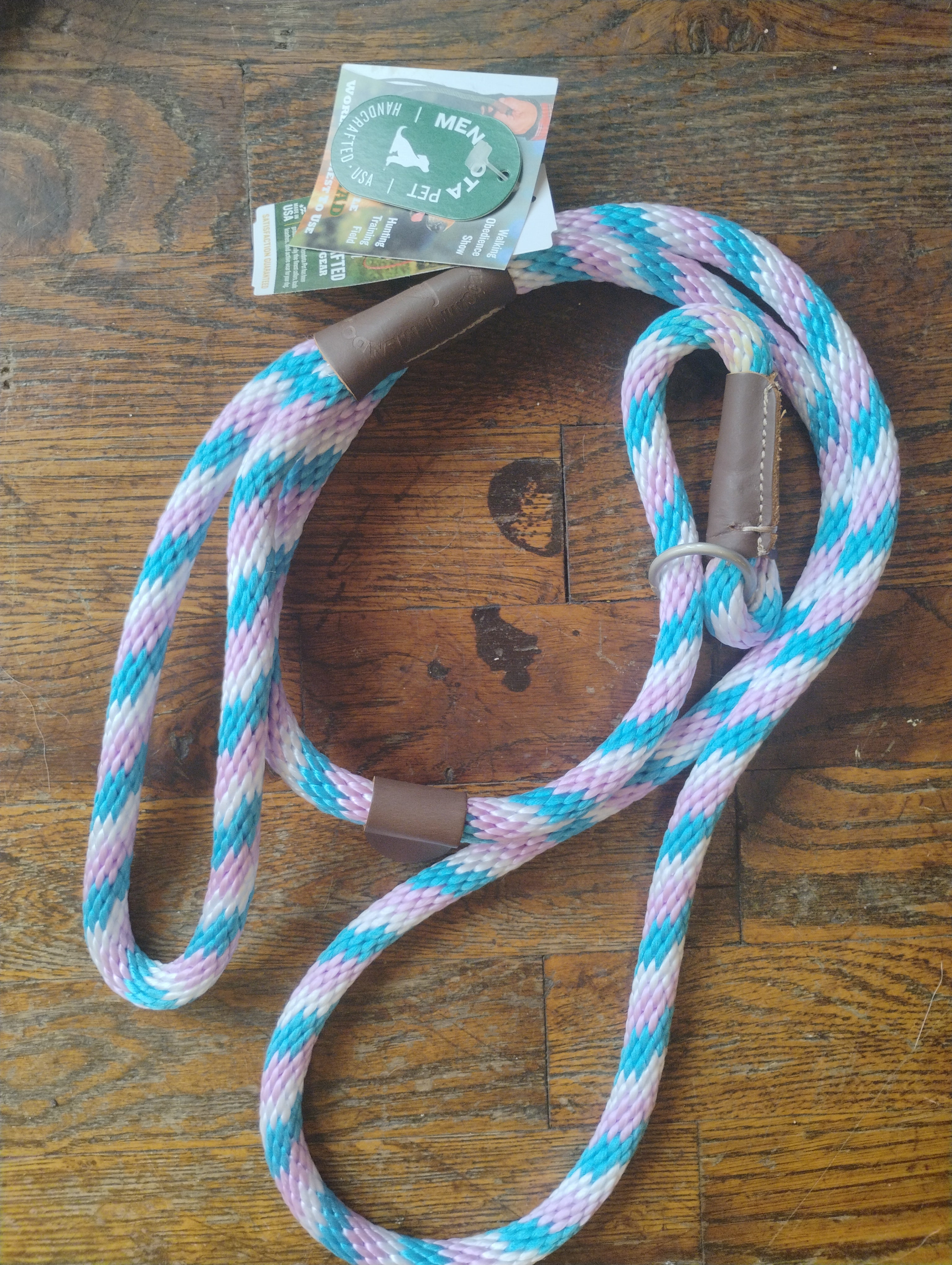 Mendota British-Style Slip Lead