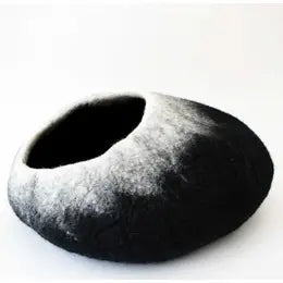 Dharma Dog/Karma Cat Wool Pet Houses & Beds