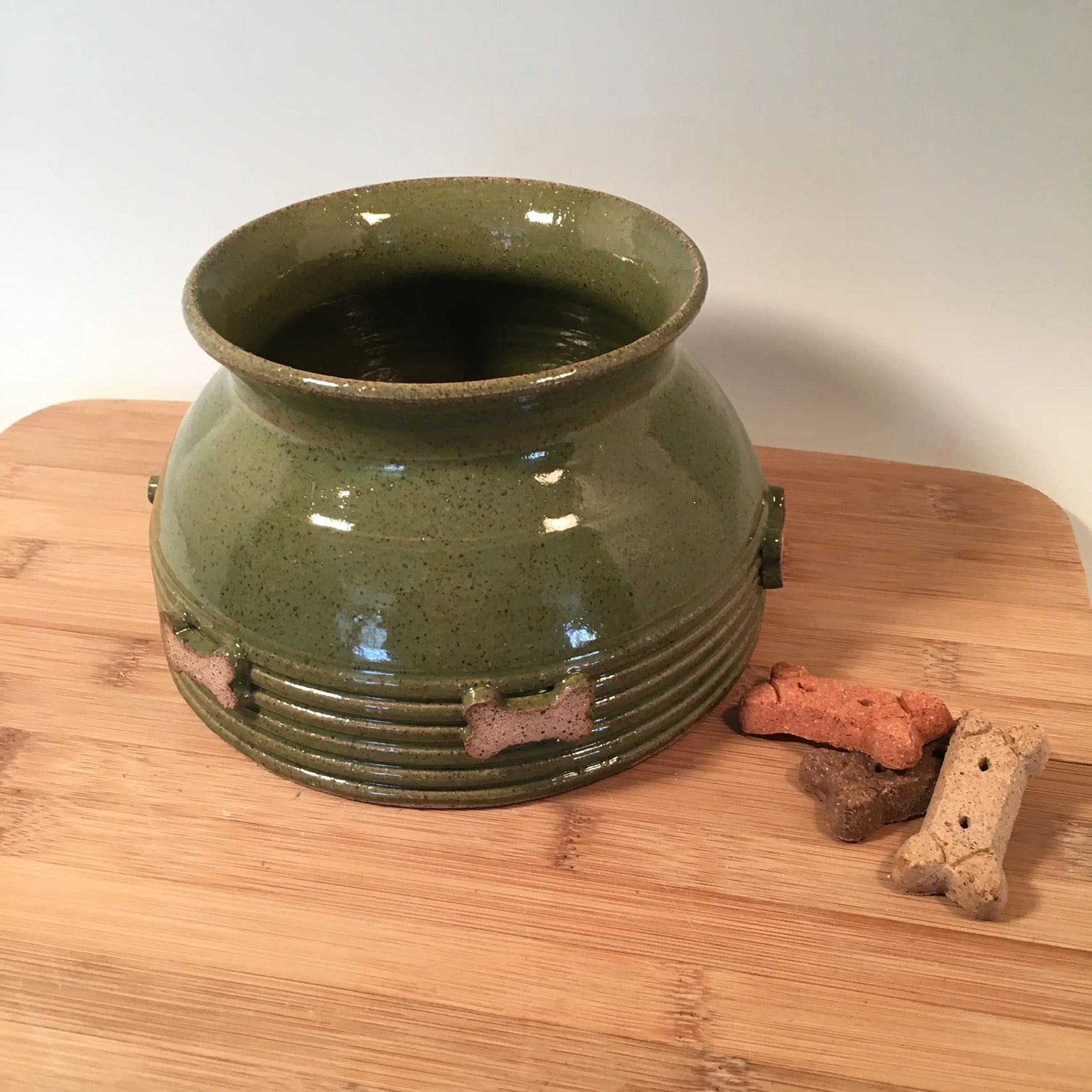 Fatty Frog Pots Handmade Dog & Cat Bowls