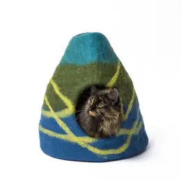 Dharma Dog/Karma Cat Wool Pet Houses & Beds