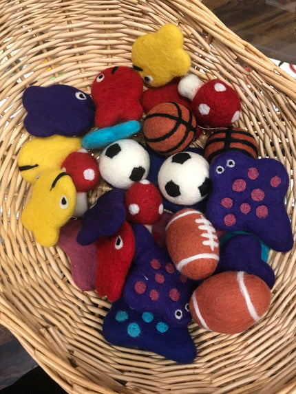 Friendsheep Eco Wool Cat Toys