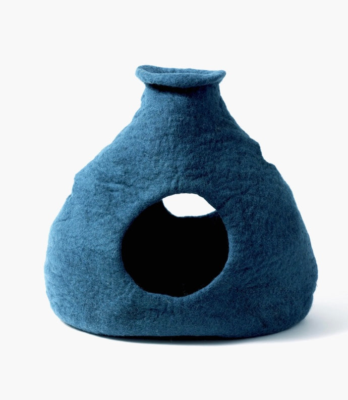 Dharma Dog/Karma Cat Wool Pet Houses & Beds