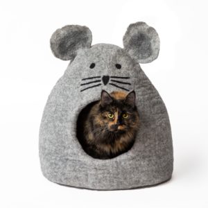 Dharma Dog/Karma Cat Wool Pet Houses & Beds