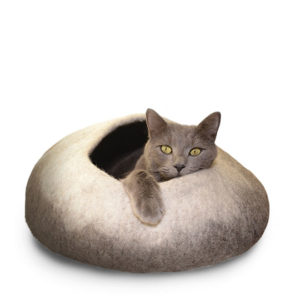 Dharma Dog/Karma Cat Wool Pet Houses & Beds